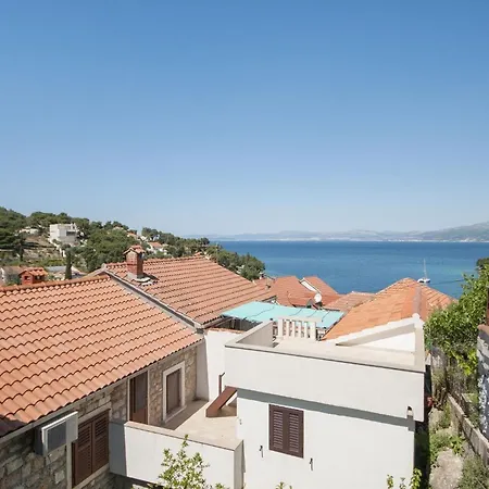 Mira Apartman *